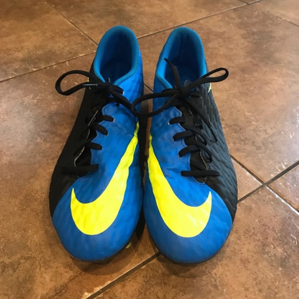 Men’s Nike Hypervenom Soccer Cleats